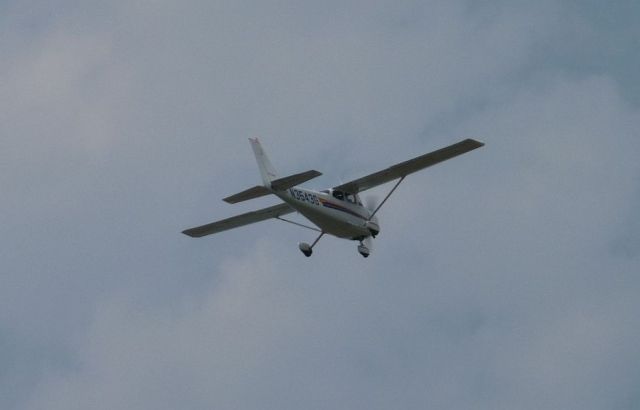 Cessna Skyhawk (N3543G) - Departing Tangier Island with Keystone Flight of 11