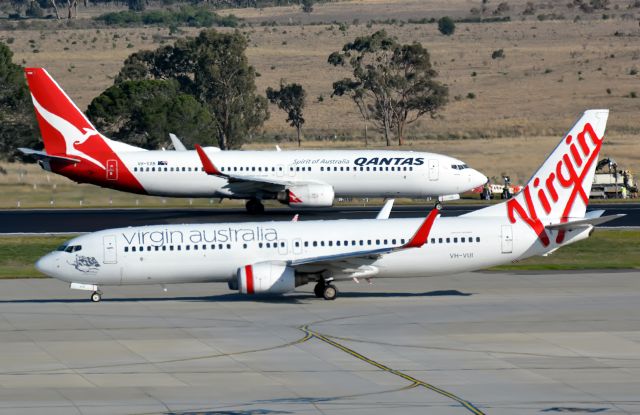 Boeing 737-800 (VH-VUI)