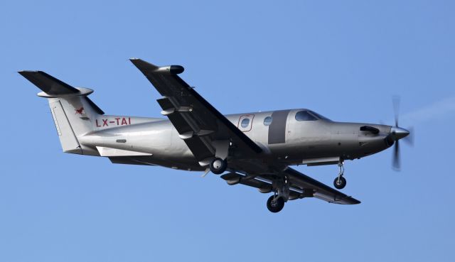 Pilatus PC-12 (LX-TAI)