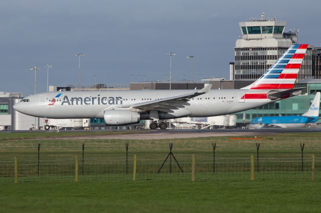 Airbus A330-200 (N281AY) - AAL735 back to PHL.  7 Feb 16