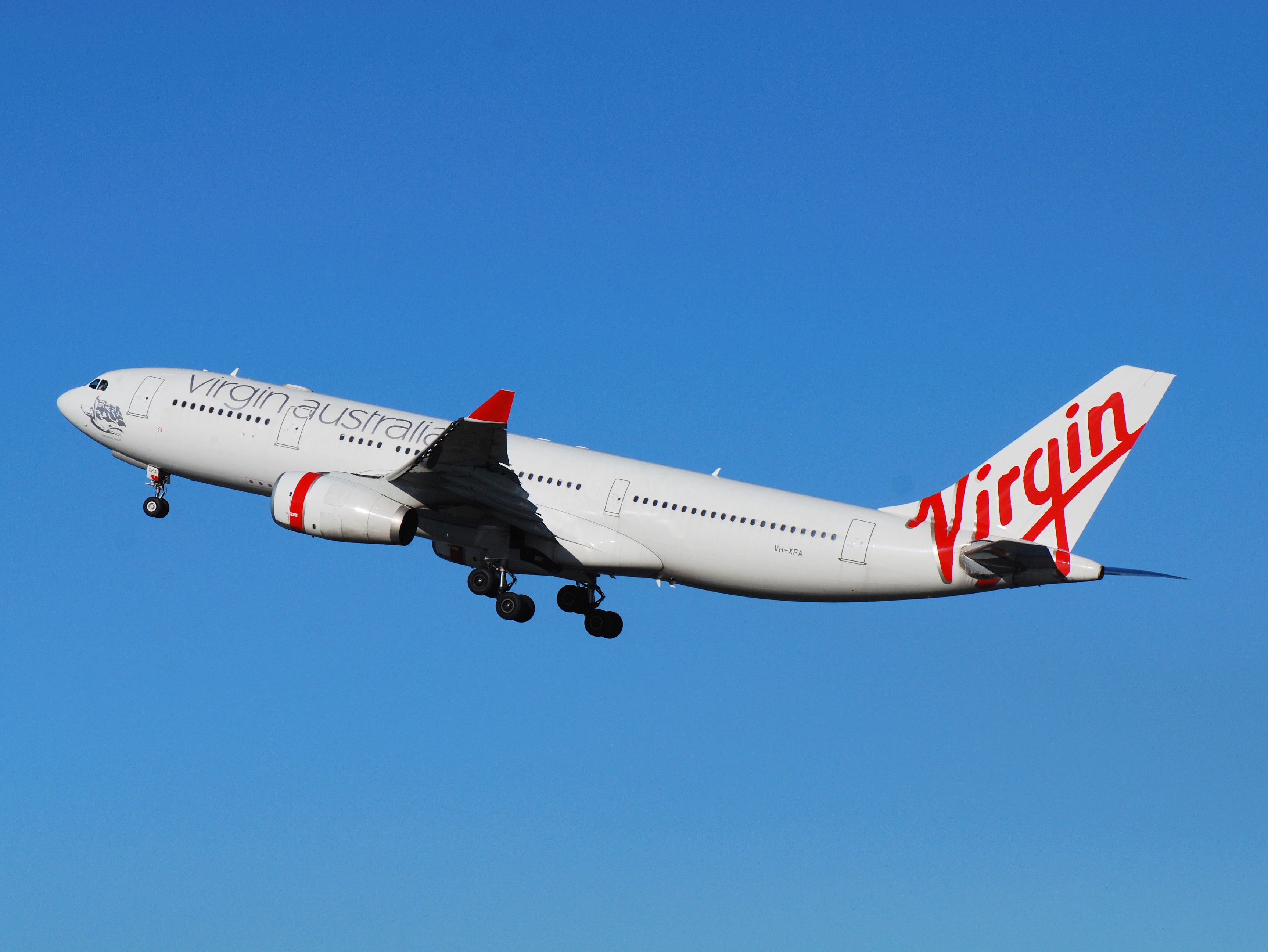 Airbus A330-200 (VH-XFA) - Climb out from Sydney to Perth