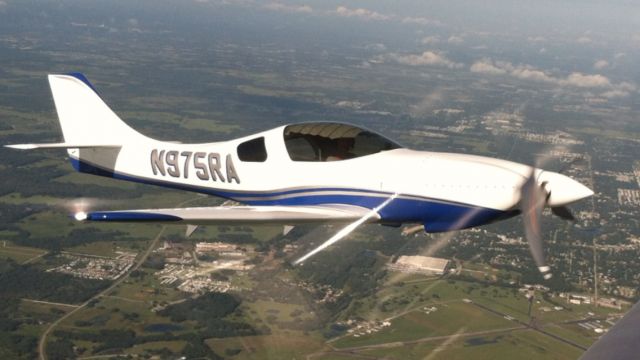 Lancair Legacy 2000 (N975RA) - LNC2