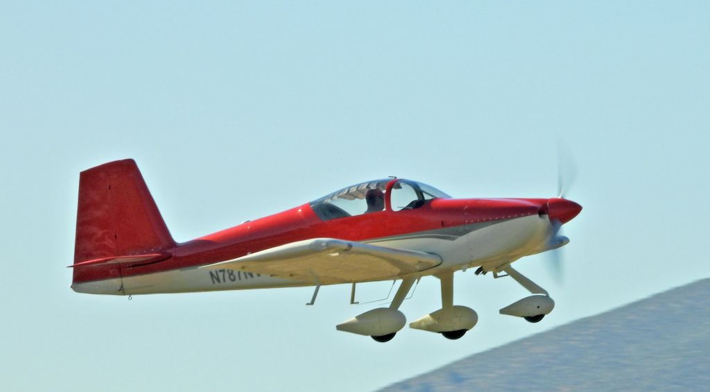 Vans RV-7 (N787NV)