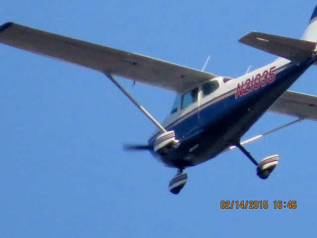 Cessna Skyhawk (N21035)