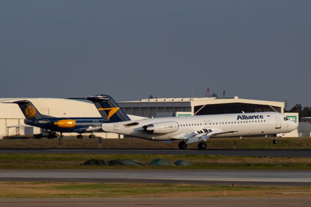 Fokker 100 (VH-UQC)