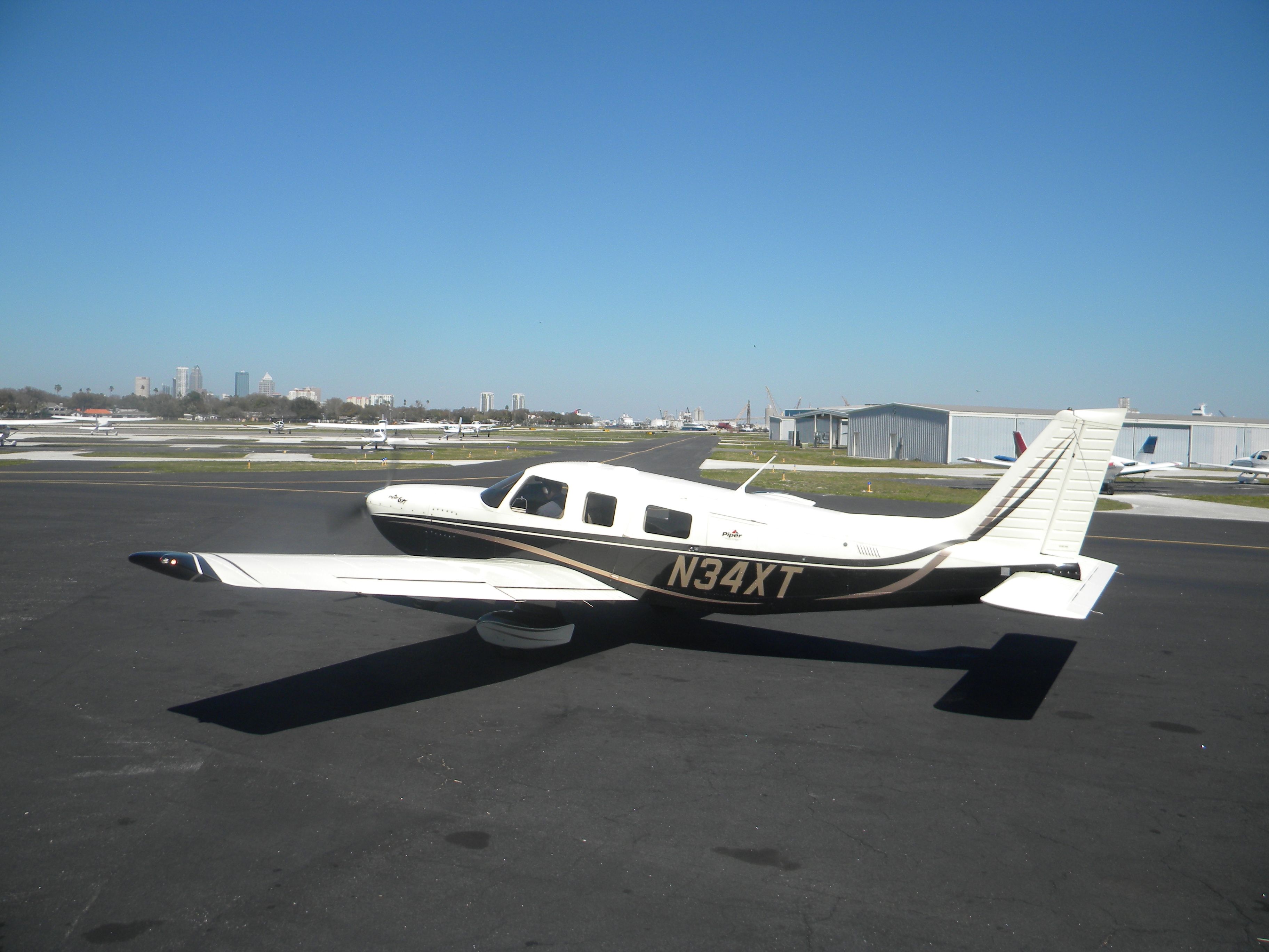 Piper Saratoga (N34XT)