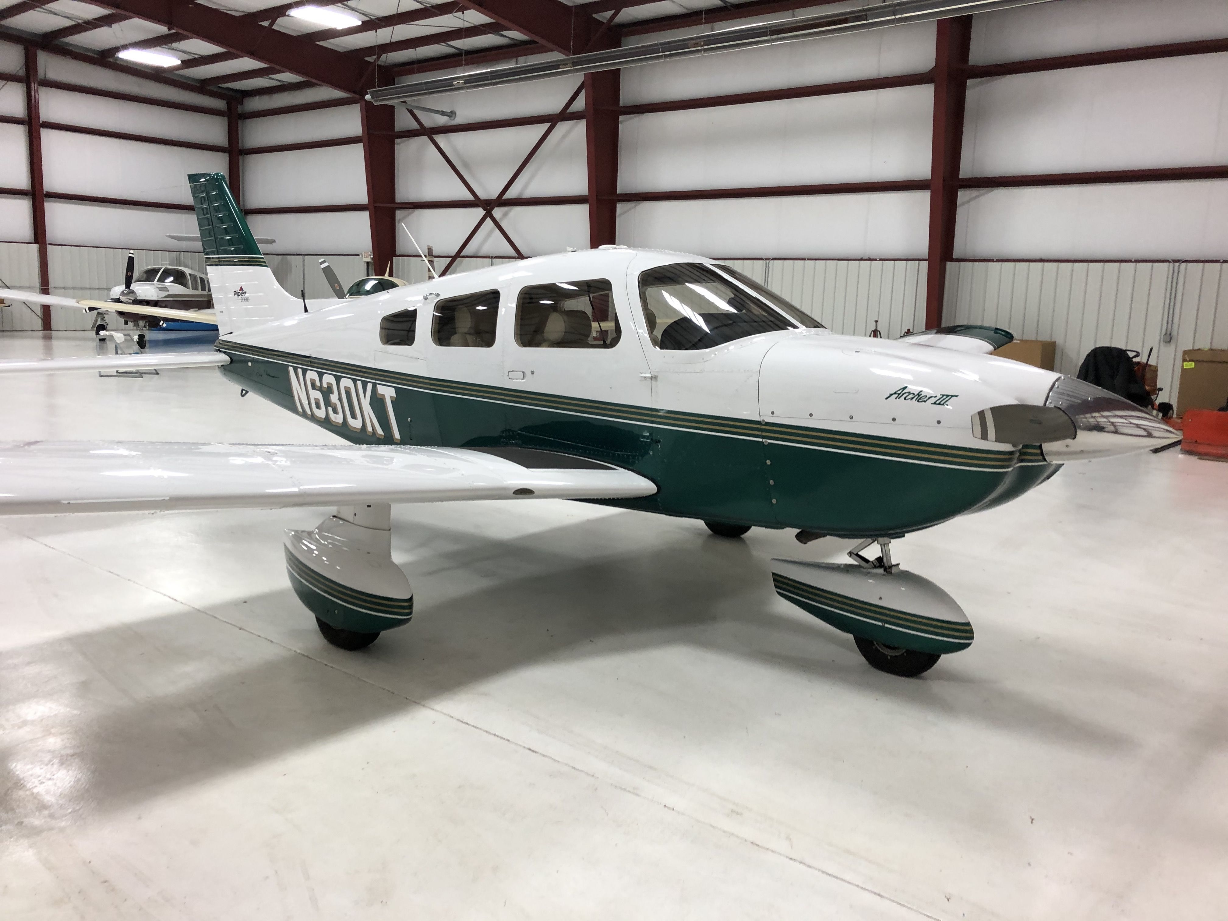 Piper Cherokee (N630KT) - In the hanger of the Saratoga King