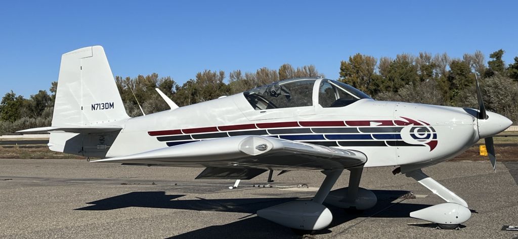 Vans RV-7 (N713DM)