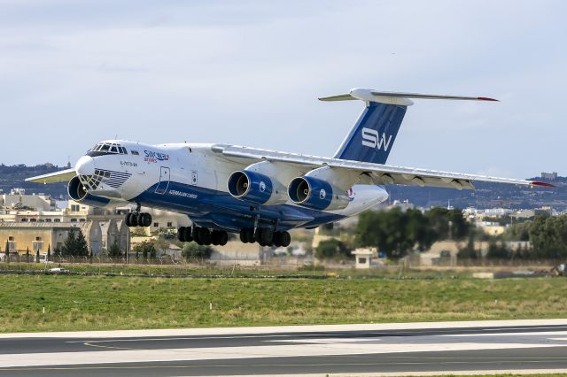 Ilyushin Il-76 (4K-AZ101)
