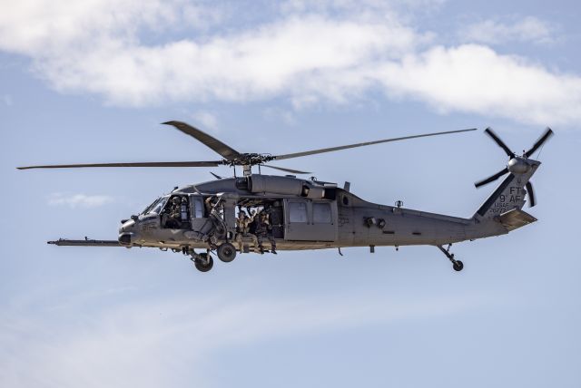 0026777 — - Sikorsky HH-60 Pave Hawk on a training hop