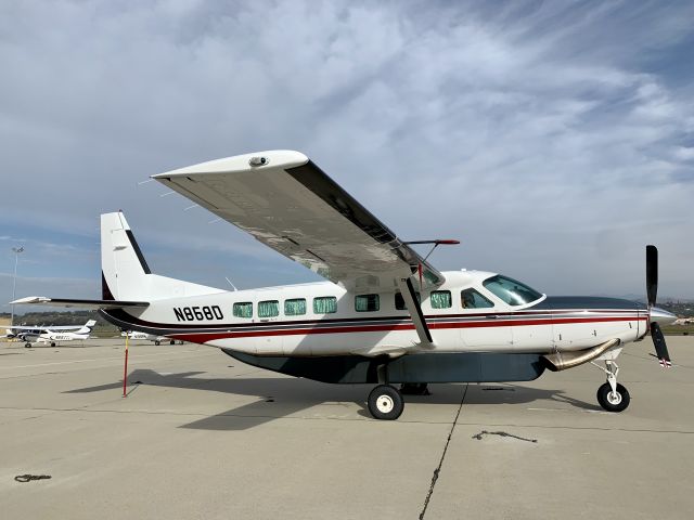 Cessna Caravan (N868D)