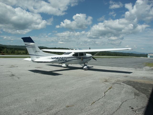 Cessna Skylane (N3506Q)