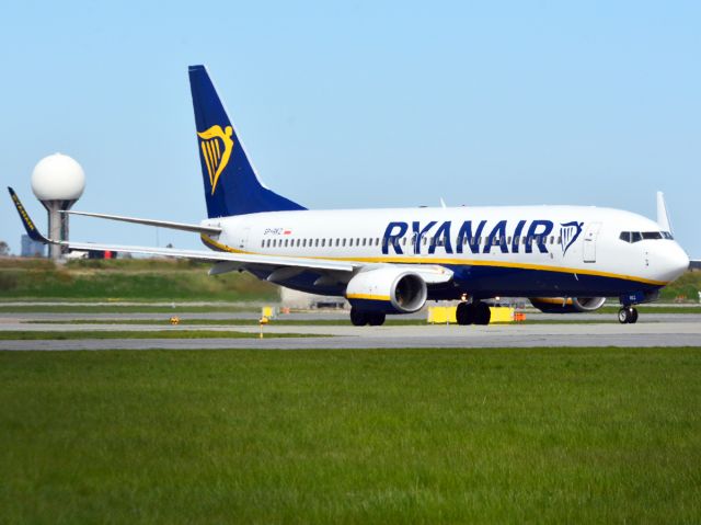 Boeing 737-800 (SP-RKZ) - Operate by Buzz
