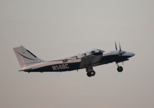 Piper Seneca (N148C) - Taking off from FTY on 02/15/2011