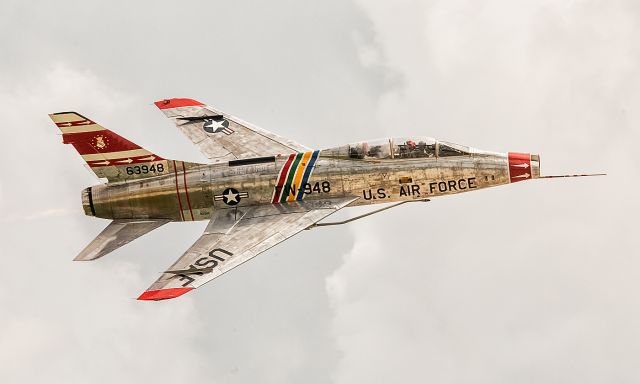 North American Super Sabre (N2011V)