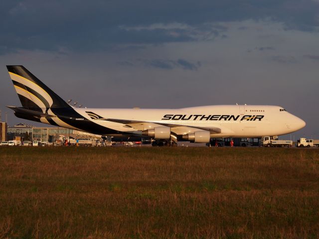 Boeing 747-400 (N400SA) - Southern Air from Dover for a short stop in LEJ/EDDP