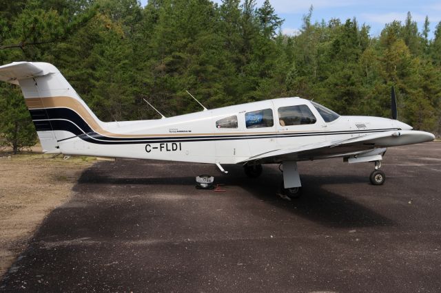 Piper Cherokee (C-FLDI) - C-FLDI Piper Arrow Turbo IV PA-28-RT RVA à CSQ4 Aéroport de Casey QC. le 02-09-2023 à 10:52