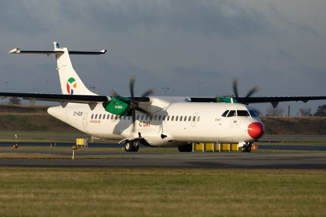 OY-RUN — - Picture is taken from the right side og runway 04R. 