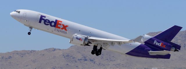 Boeing MD-11 (N583FE) - phoenix sky harbor international airport 20JUN20