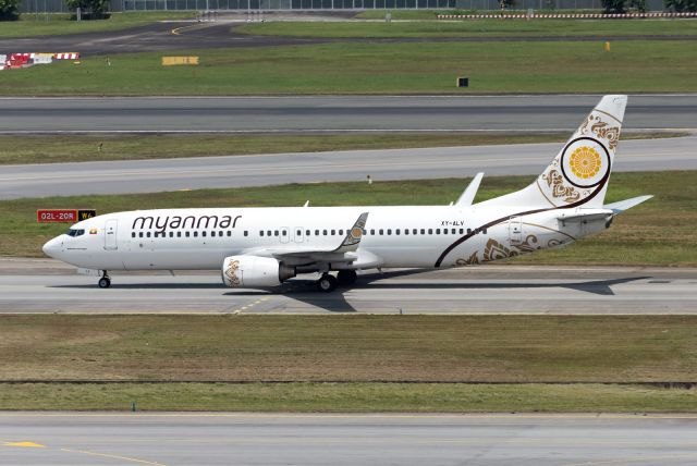 Boeing 737-800 (XY-ALV)