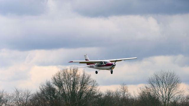 Cessna Cardinal (N34316)
