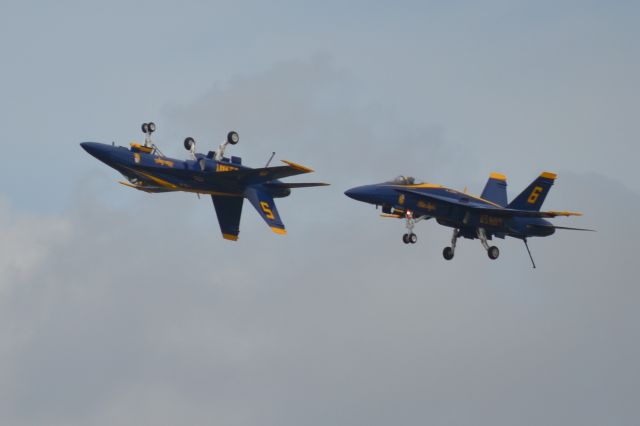 McDonnell Douglas FA-18 Hornet — - Blue Angels at Marine Corps Air Station (MCAS) Beaufort Air Show, 29 April 2017