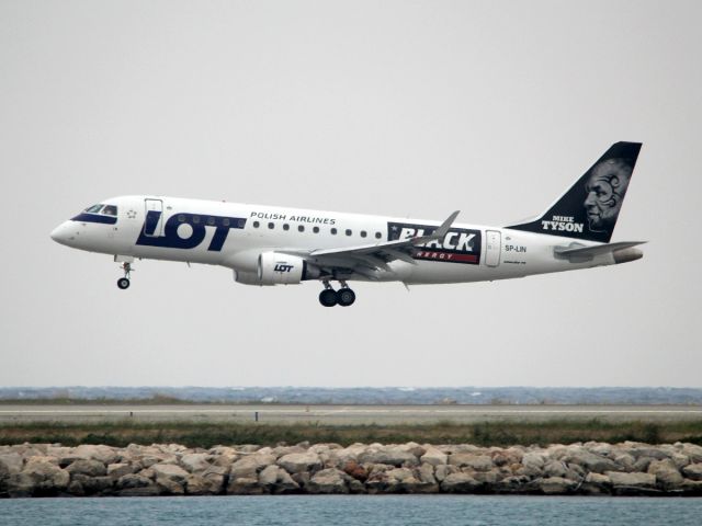 Canadair Regional Jet CRJ-900 (SP-LIN) - MIKE TYSON livery