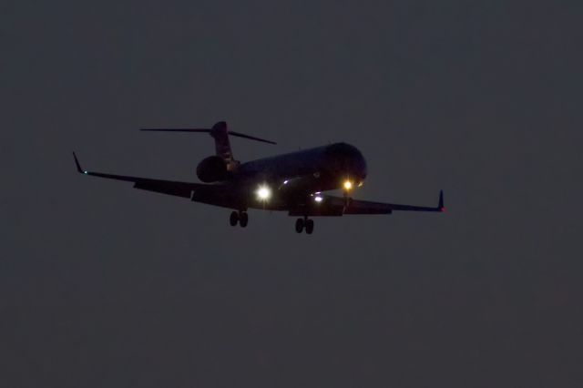 Canadair Regional Jet CRJ-700 —