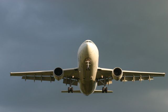 Airbus A300F4-600 (FDX913)
