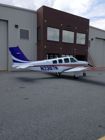 Beechcraft Bonanza (36) (N2357N)