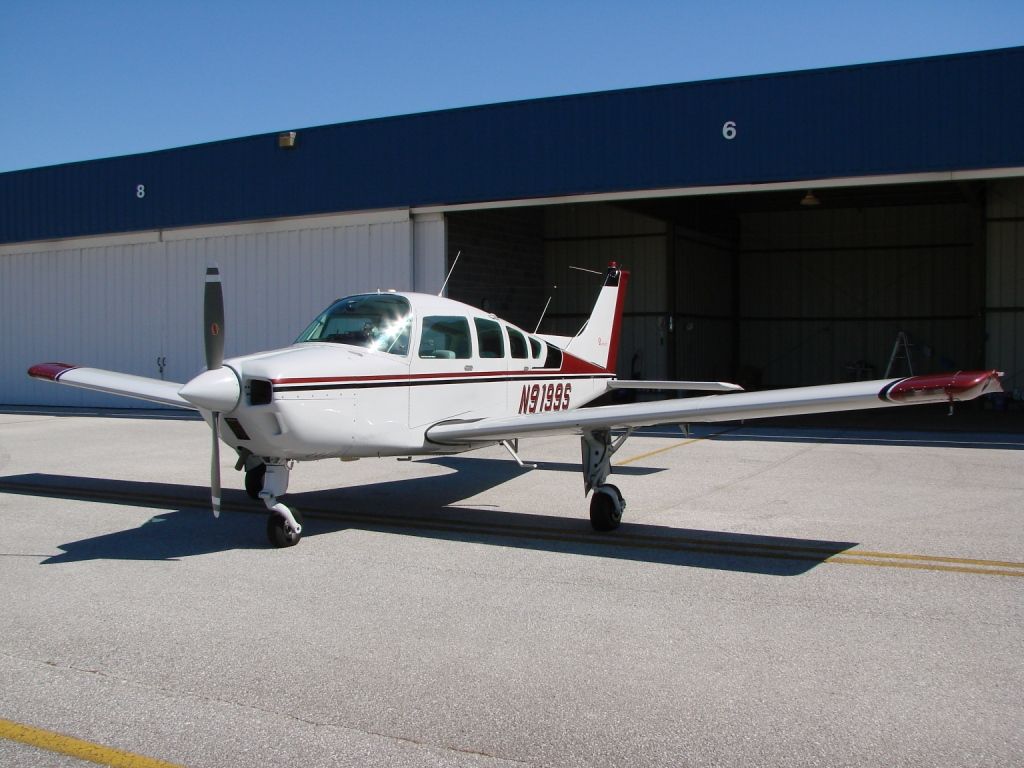 Beechcraft Sundowner (N9199S)