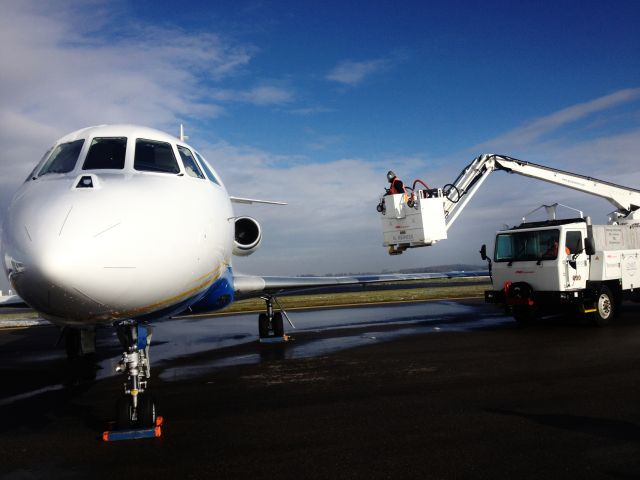 Dassault Falcon 900 (N264C)