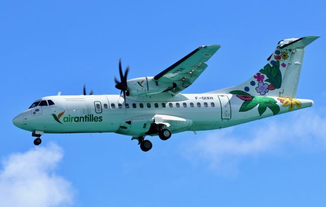 Aerospatiale ATR-42-300 (F-OIXH)