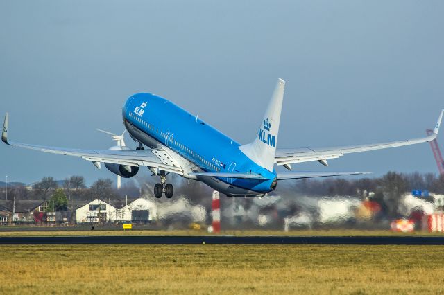 Boeing 737-800 (PH-BCE)