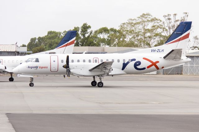 Saab 340 (VH-ZLH) - Regional Express Airlines (VH-ZLH) Saab 340B on the tarmac at Wagga Wagga Airport.