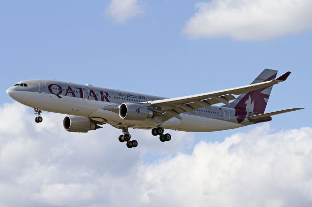Airbus A330-200 (A7-ACI)