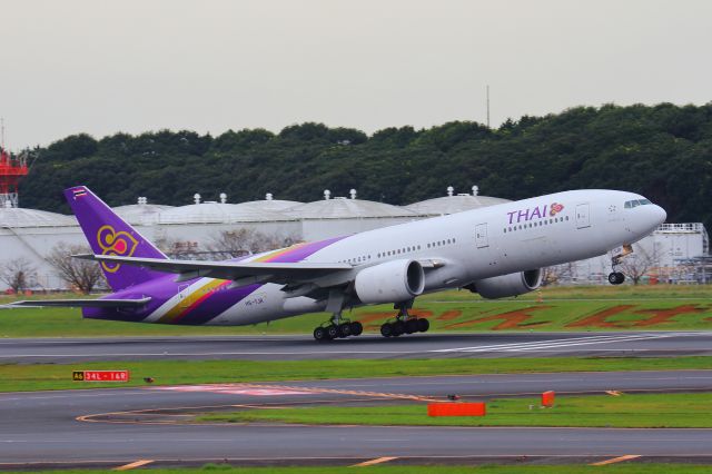 Boeing 777-200 (HS-TJR)