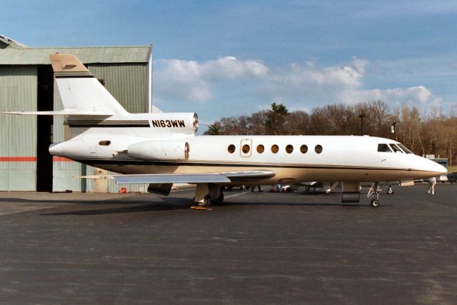 Dassault Falcon 50 (N163WW) - Seen here on 14-Apr-02.  Reregistered N900KE 25-Aug-07.