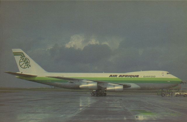 Boeing 747-200 (TV-TAP) - scanned from postcardbr /air afrique