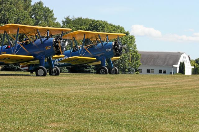 — — - Pioneer Airport Oshkosh, WI