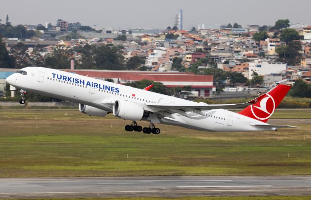 Airbus A350-900 (TC-LGO)
