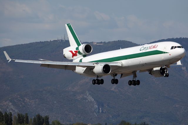 Boeing MD-11 (EI-UPI)