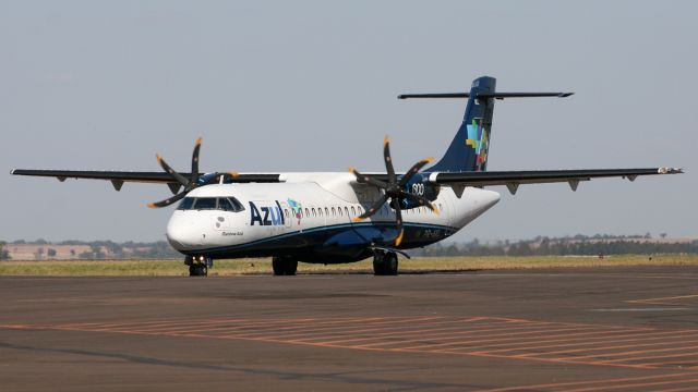 ATR ATR-72 (PR-AKL)