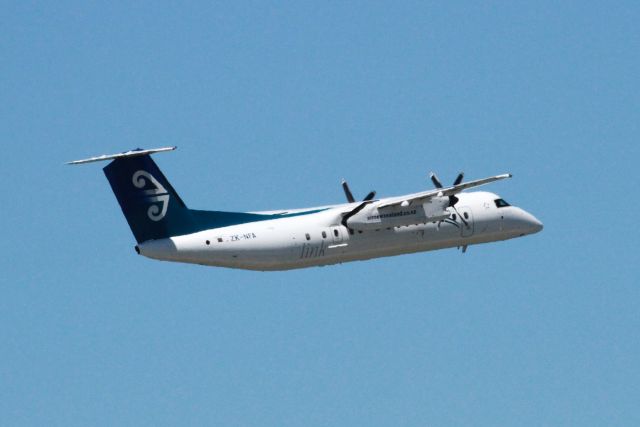 de Havilland Dash 8-300 (ZK-NFA)