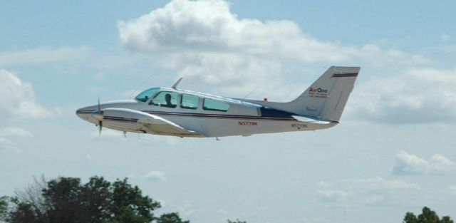 Beechcraft Baron (58) (N5779K) - AirOne Flight Academy