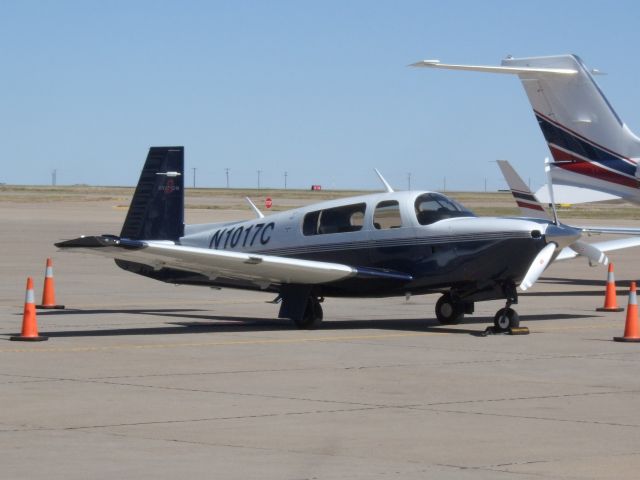 Mooney M-20 (N1017C)