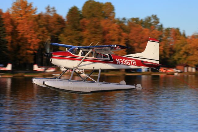 Cessna Skywagon (N3367R)