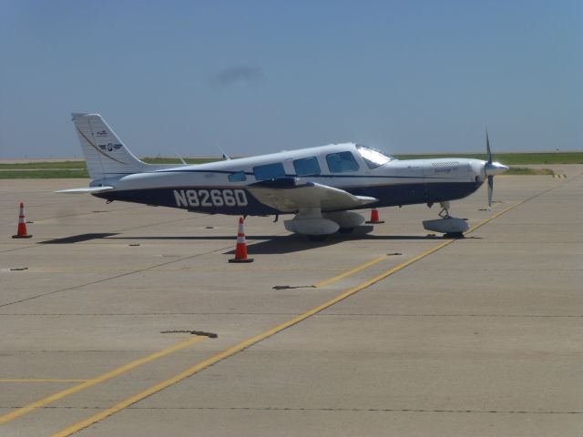 Piper Saratoga (N8266D)