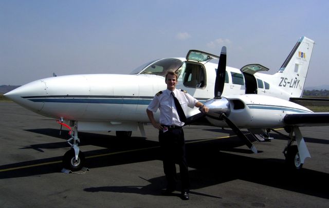 Cessna 402 (ZS-LMY) - Charter flight for Progress Air