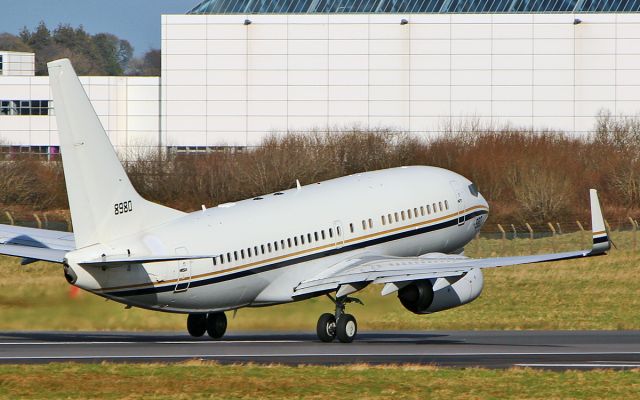 16-8980 — - convoy4234 usn c-40a 168980 dep shannon 6/2/18.